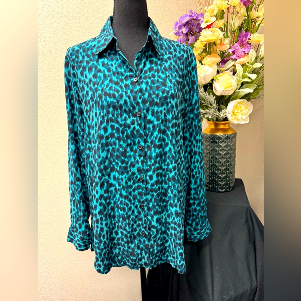 Chico's Fashionista Teal and Black Button-Down Long Sleeve Shirt Size 1 (Medium) - Picture 2 of 10